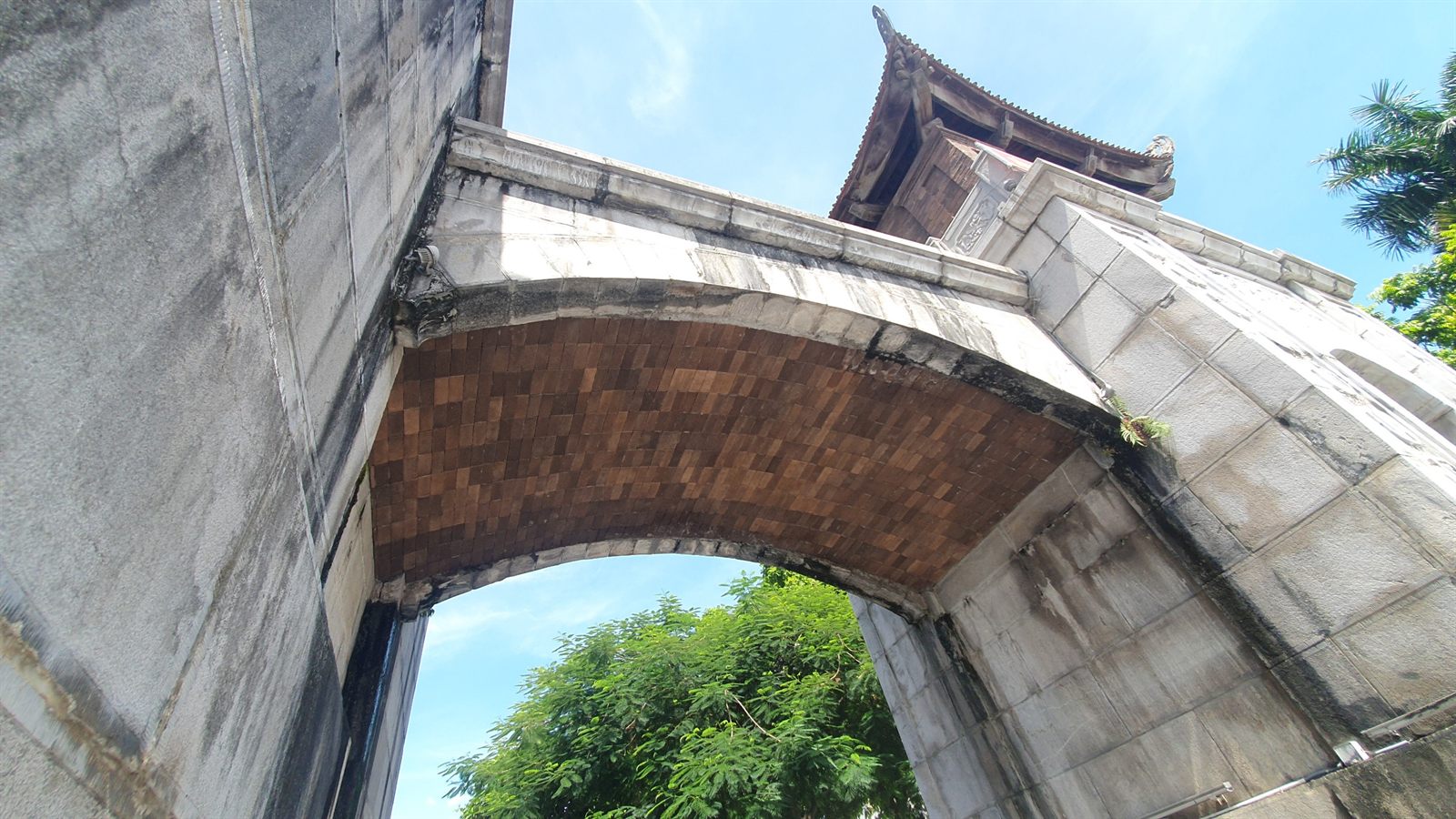 Cổng chào cố đô Hoa Lư, Ninh Bình