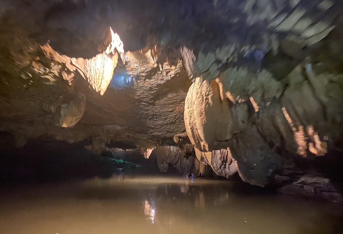 Động Thiên Hà, Ninh Bình