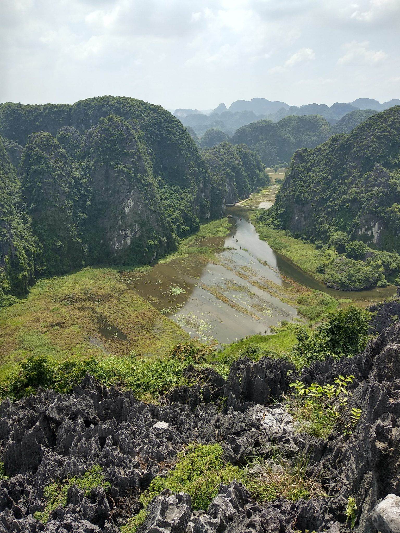 Hang Múa, Ninh Bình