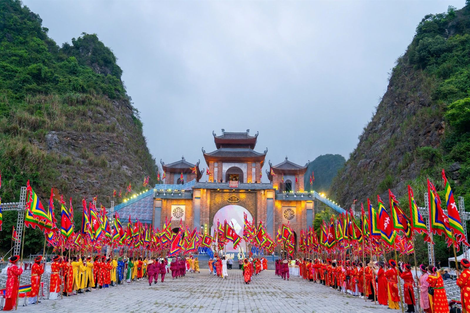 Thung Ui, Ninh Bình