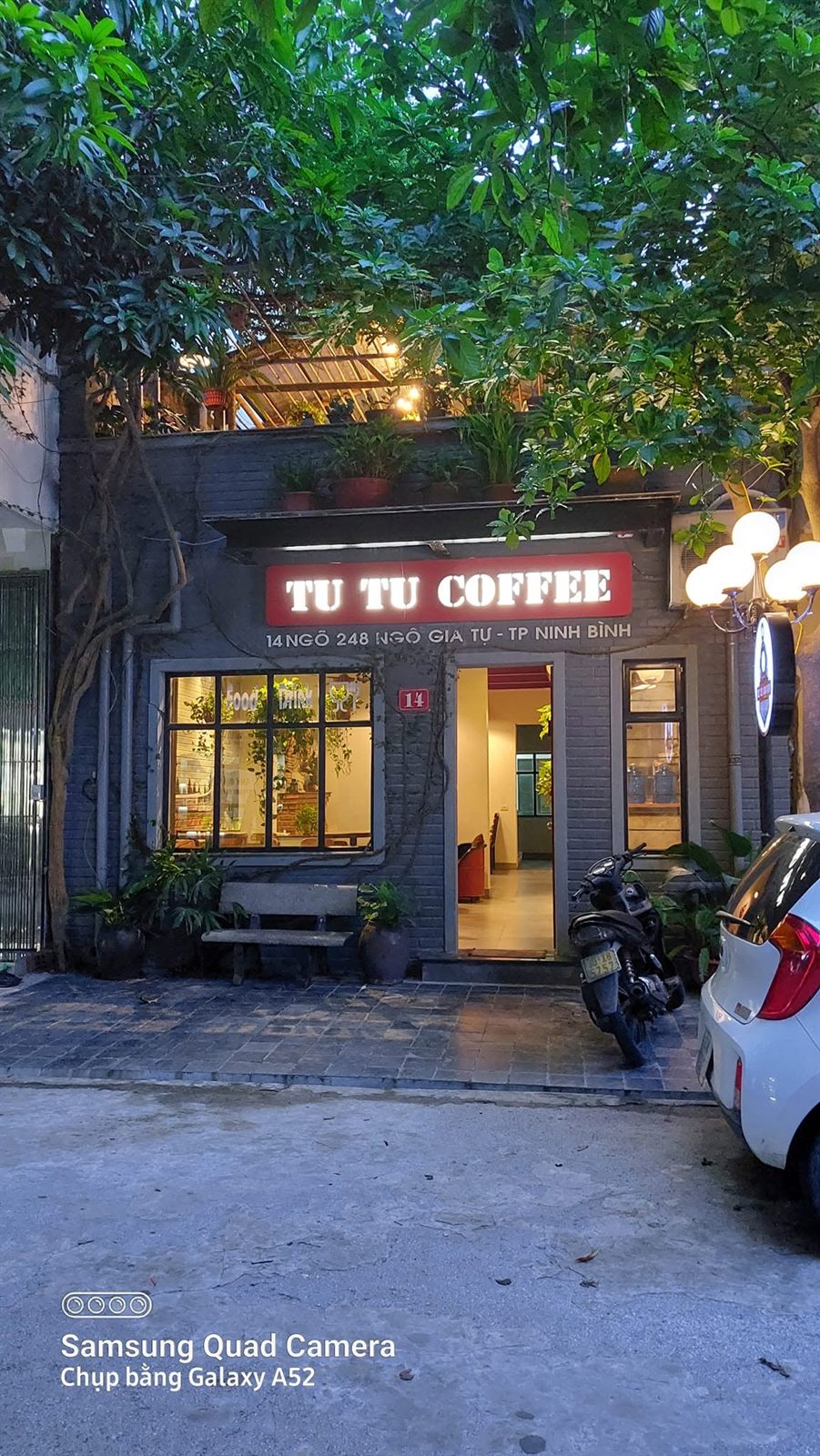 Tu Tu Coffee — không gian (ảnh từ fanpage Tutucoffeenb (TuTuCoffee NinhBinh, 7,6k follow))