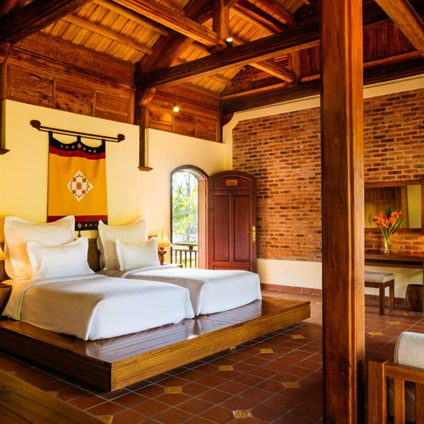 Phòng 2 giường đơn mái ngói — Emeralda Resort Ninh Bình