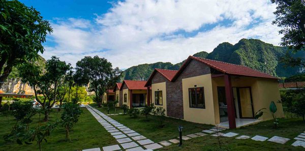 Dãy bungalow trong vườn — Trang An Retreat